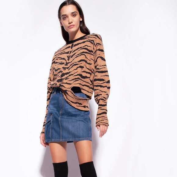 Pinko Women's Camel Tiger Pattern Sweater - Tan and Black